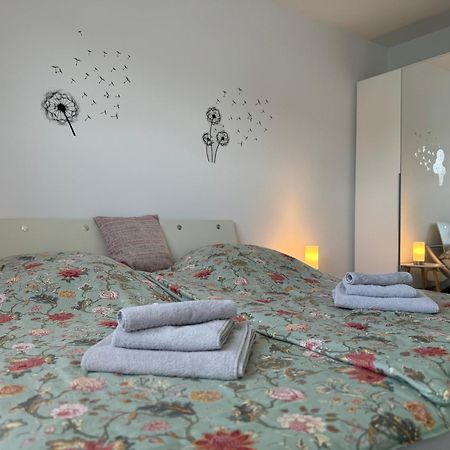 Ruhrpott Residenz - 3 Zimmer Suite - 70Qm Mit Balkon Oberhausen  Buitenkant foto
