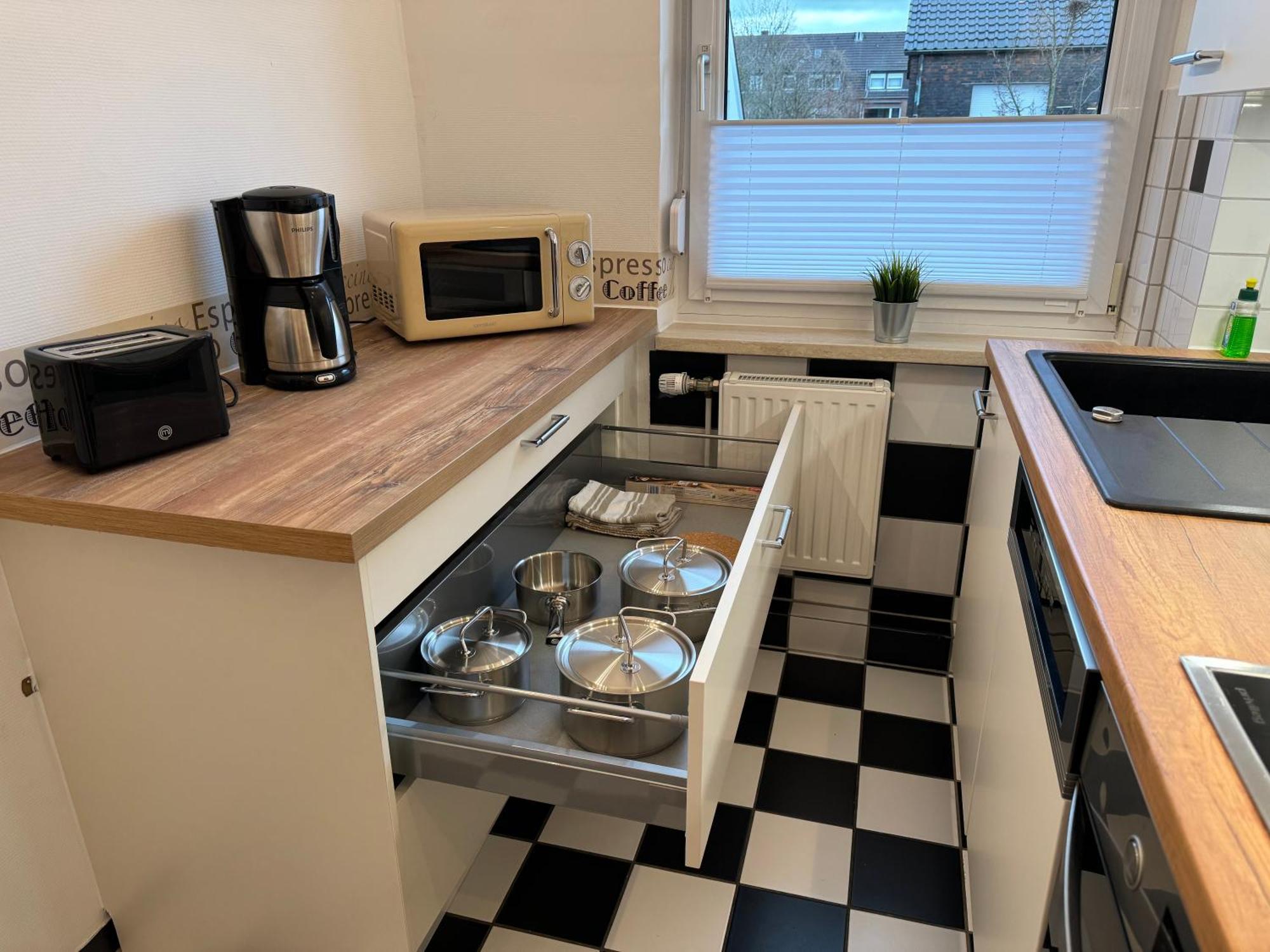 Ruhrpott Residenz - 3 Zimmer Suite - 70Qm Mit Balkon Oberhausen  Buitenkant foto
