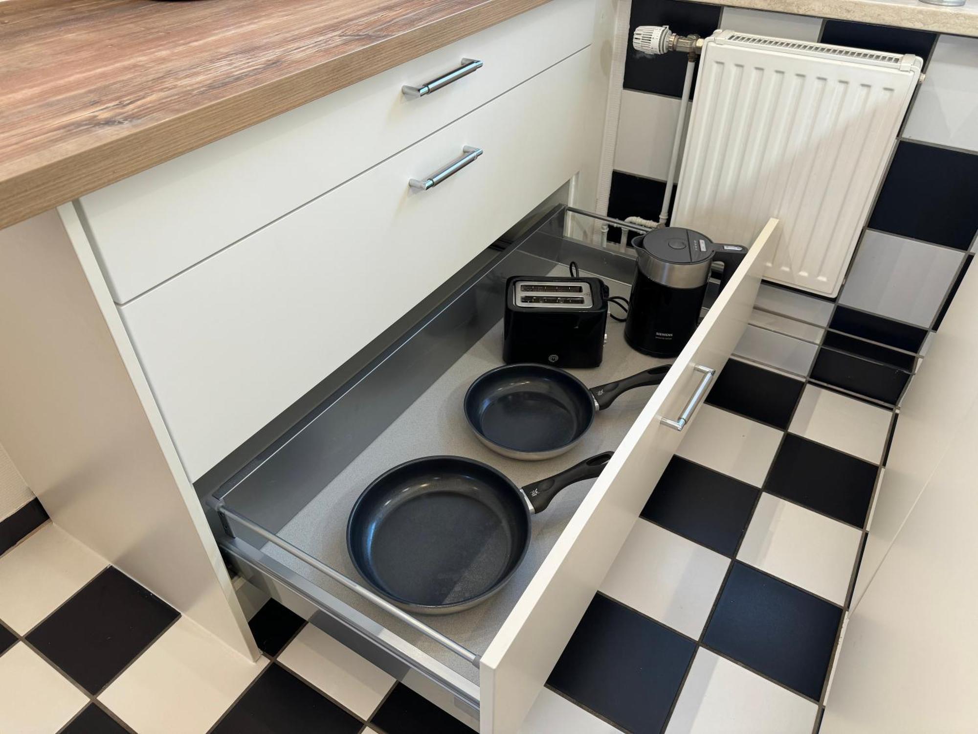 Ruhrpott Residenz - 3 Zimmer Suite - 70Qm Mit Balkon Oberhausen  Buitenkant foto