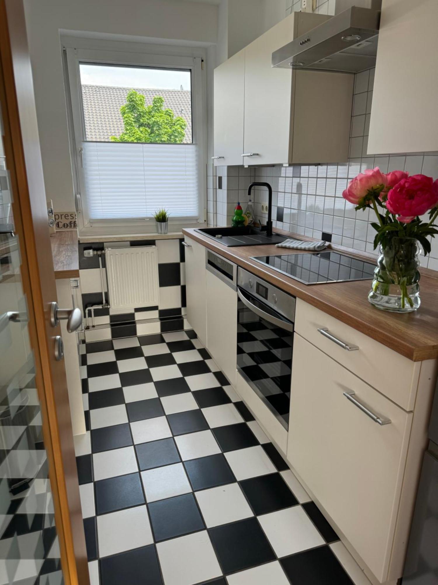 Ruhrpott Residenz - 3 Zimmer Suite - 70Qm Mit Balkon Oberhausen  Buitenkant foto