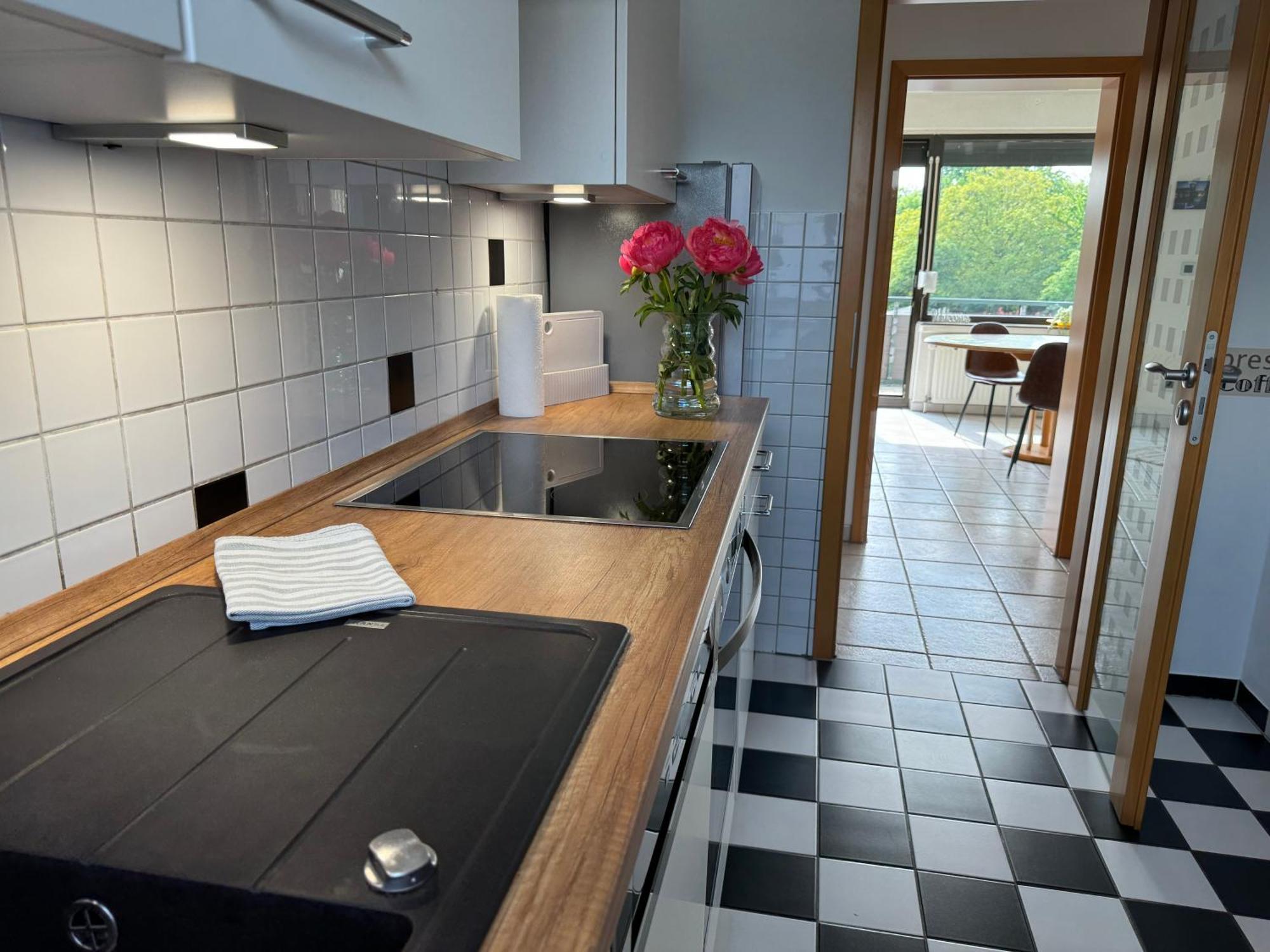 Ruhrpott Residenz - 3 Zimmer Suite - 70Qm Mit Balkon Oberhausen  Buitenkant foto