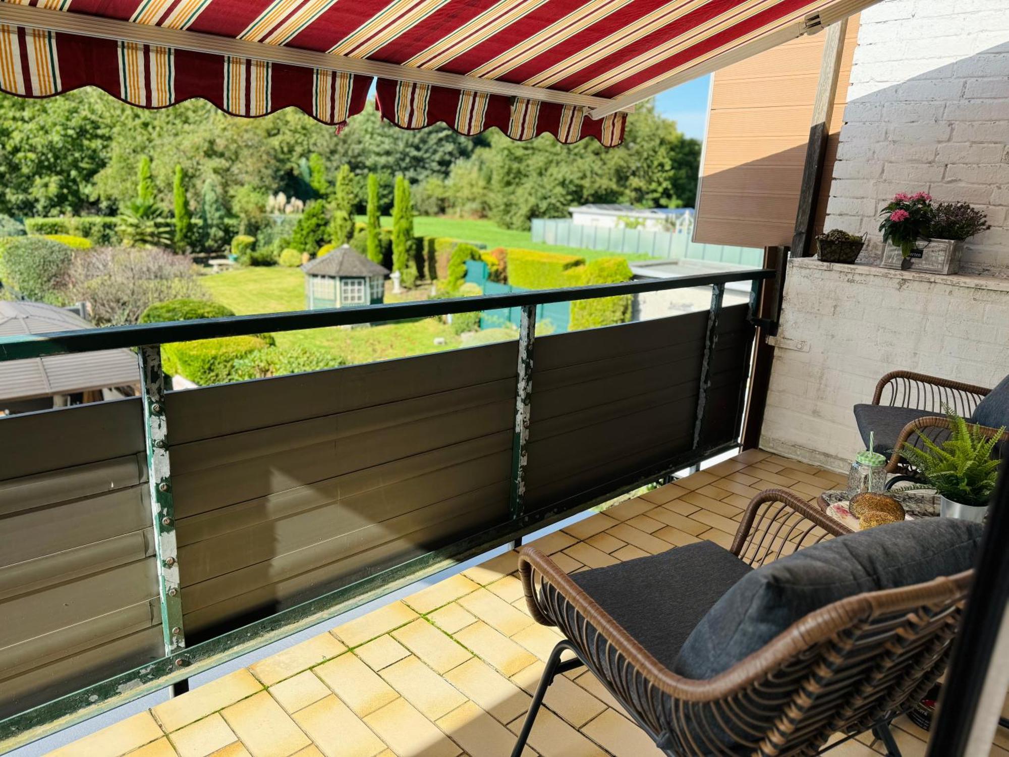 Ruhrpott Residenz - 3 Zimmer Suite - 70Qm Mit Balkon Oberhausen  Buitenkant foto