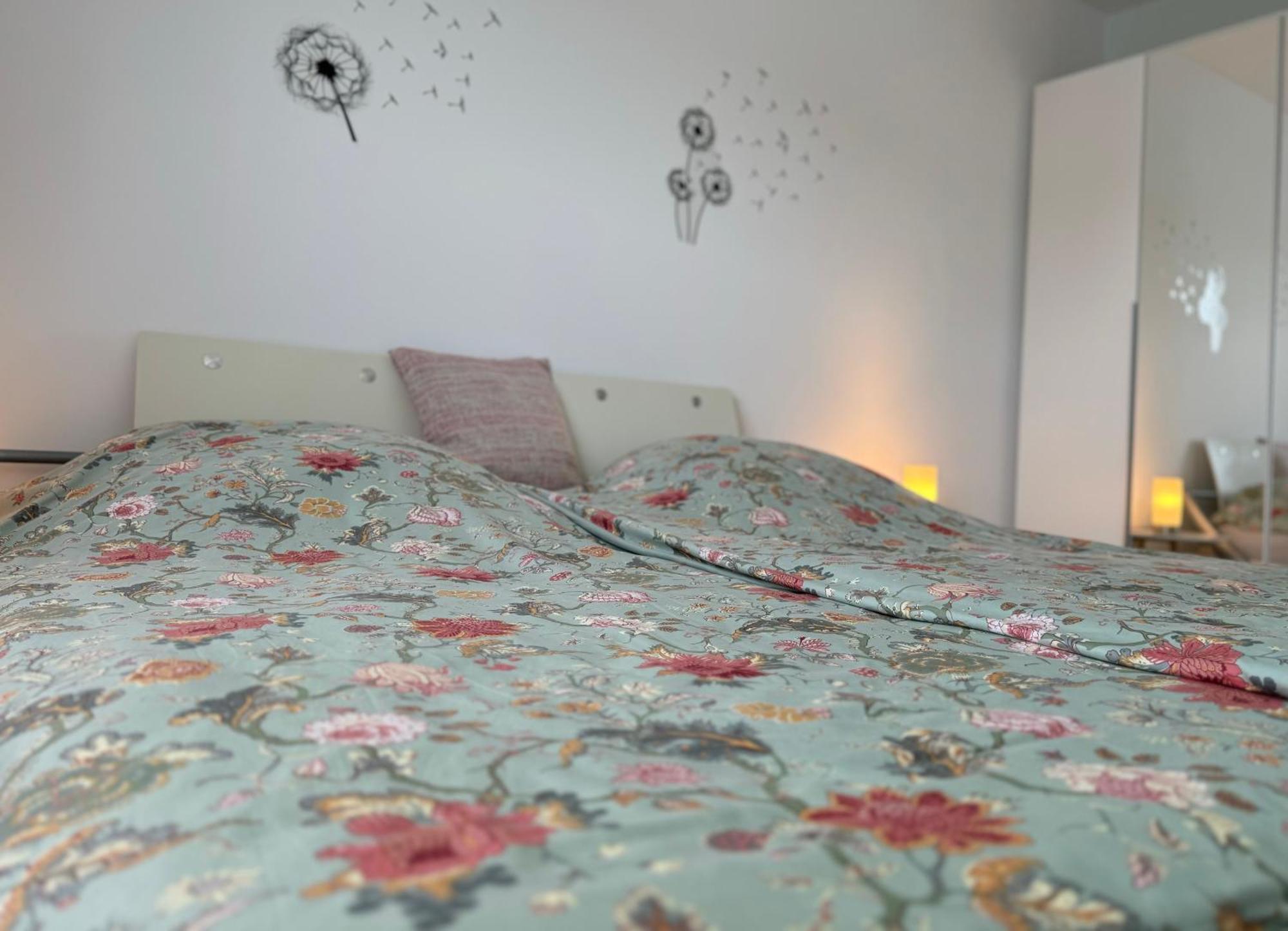 Ruhrpott Residenz - 3 Zimmer Suite - 70Qm Mit Balkon Oberhausen  Buitenkant foto